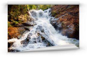 Piękny widok na wodospad Datanla z krystalicznie czystą wodą XXL