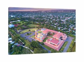 1010355 Cityscape of Managua city