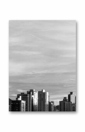 horizonte da cidade em preto e branco