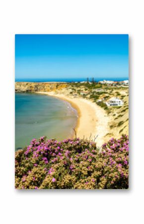 Frühsommerliche Wanderung an der wunderschönen Algarve vor den Toren der Hafenstadt Sagres - Portugal 