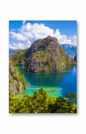Twin Lagoon Paradise With Limestone Cliffs - Coron, Palawan - Philippines 