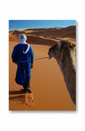 Tuareg nel deserto del Sahara