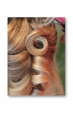 coiffure - boucles de cheveux
