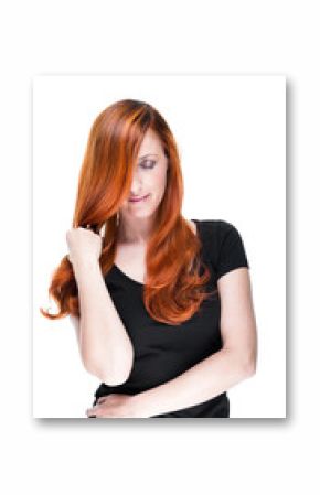 Sensible Frau mit roten Haaren