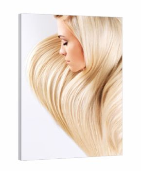 Blond woman with long straight hairs