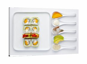 Sushi roll with shrimp, mango and cream cheese