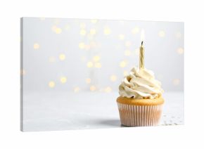 Elegante Cupcakes mit Kerze 