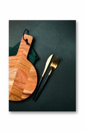 Empty vintage cutting board on planks food background concept