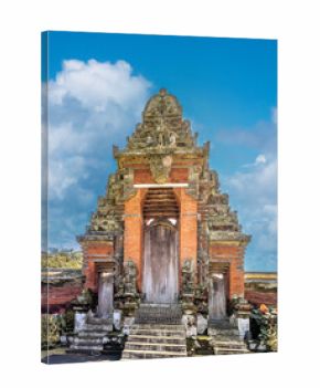 Monumental gate to the inner (most sacred courtyard) of the Taman Ayun temple, a UNESCO World Heritage Site north of Denpasar, Bali, Indonesia