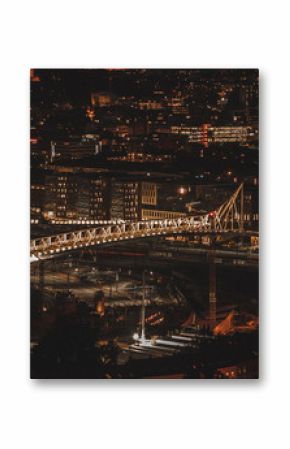 Nocny widok na Oslo stolicę Norwegii