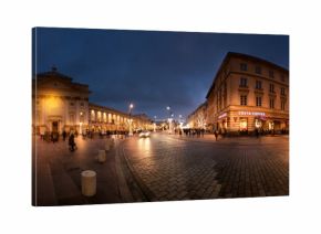 miasto nocą