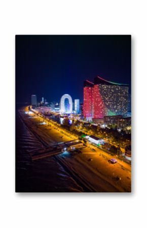 Batumi miasto w Gruzji zdjęcia z dronu widok na miasto nocą