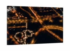 Miasto nocą. Europa, Polska, Mazowsze, Pruszków