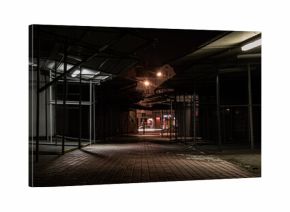 targowisko nocą