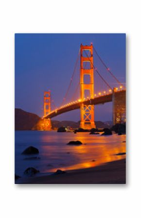 Golden Gate bridge at night