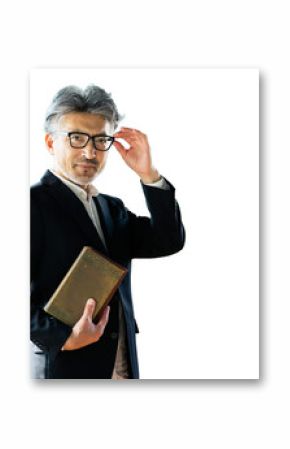 本を持つミドル男性　背景透過PNG　切り抜き写真