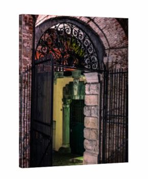 Udine. A magical Christmas atmosphere bathed in lights.