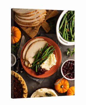 Thanksgiving plate with turkey, mashed potatoes and green beans