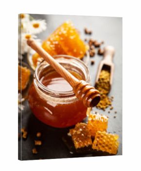 Honey jar and dipper