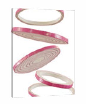 3d render falling red onion pieces