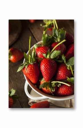 Raw Organic Long Stem Strawberries