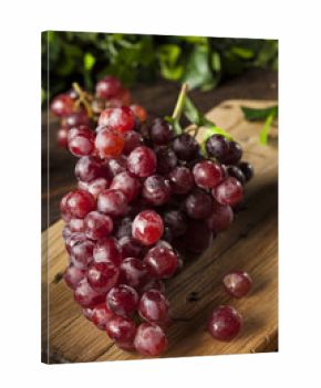 Organic Raw Red Grapes