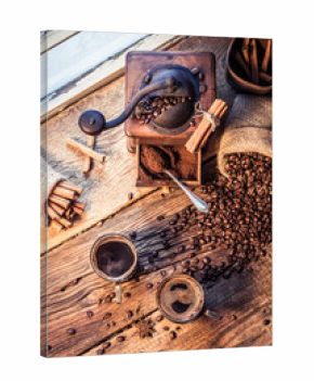 Smell of freshly brewed coffee with cinnamon
