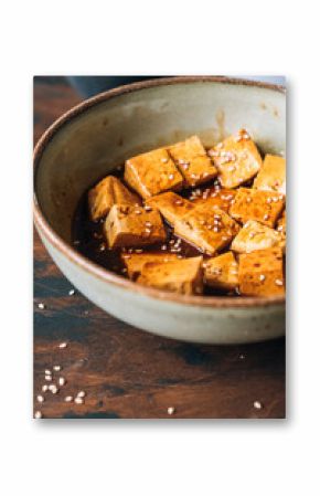Marinating tofu