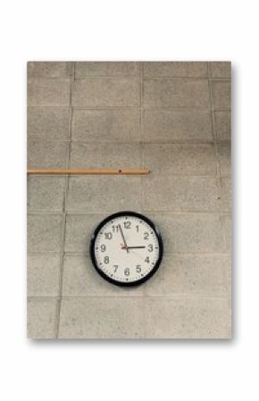 Analogue clock showing almost 3 o'clock