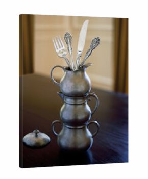 Pewter-fine-Silverware-on-table-dining-room
