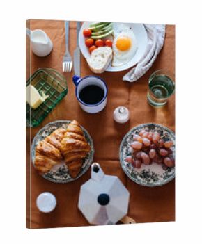 Breakfast indoor shot from above