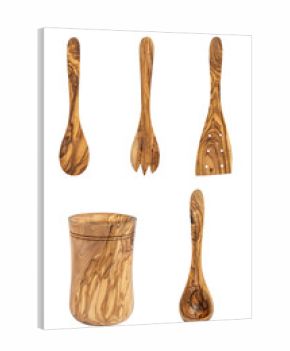 Wooden kitchen utensil set. Wooden cutlery for cooking.