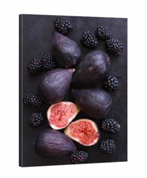 Figs, blackberries and blueberries