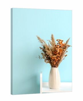 Dried flowers in vase