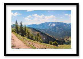 comfortable hiking trail from Taubenstein to Rotwand mountain, with stunning alp views