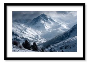 Hautes-Pyrénées - Peyragudes - Montagnes enneigées