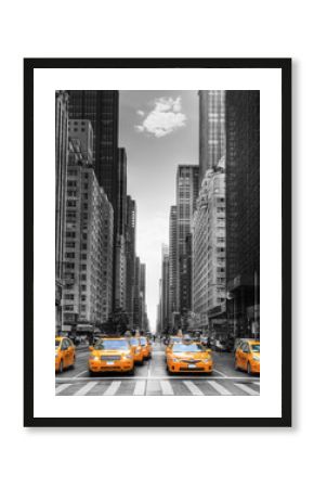 Fototapeta aleja z żółtymi taksówkami w Nowym Jorku na ścianę XXL