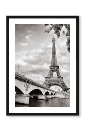 Widok Wieży Eiffla z Seine River Square Format
