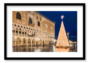 Christmas decorations in Venice, Italy