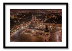 Rynek w Krakowie nocą