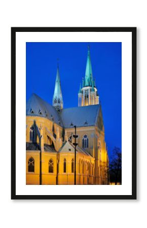 Katedra nocą, Łódź