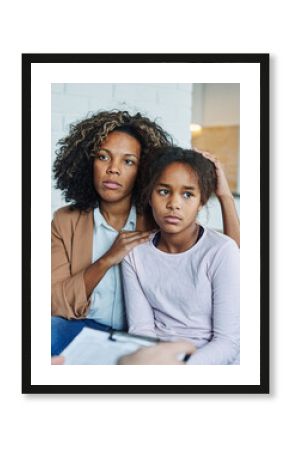 child problem mother woman family daughter therapy psychotherapy parent psychologist teenage help patient psychology girl doctor care advice kid support female office psychiatrist counseling social 