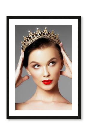 Beautiful girl with set jewelry. Woman in a necklace with a ring, earrings, crown. Accessories. Fashion portrait of young woman with jewelry and elegant hairstyle. Perfect makeup. Beauty style model