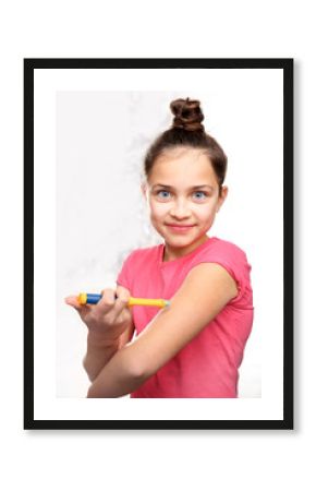 Cukrzyca u dzieci, dziecko przyjmuje insulinę