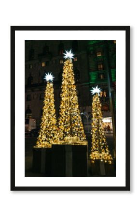 New York City decorate for Christmas. 