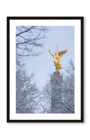 Siegessäule Berlin im Winterkleid