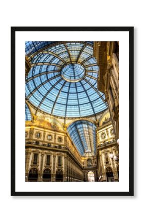 Galleria Vittorio Emanuele Milan piazza Duomo