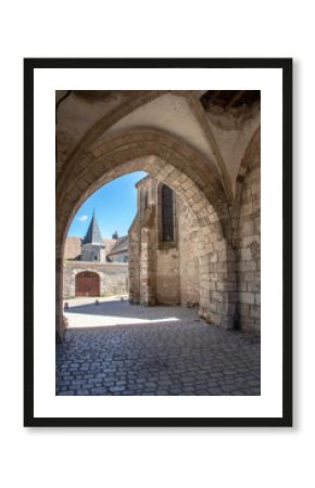 Beaugency. Sous le clocher saint Firmin. Loiret. Centre-Val de Loire