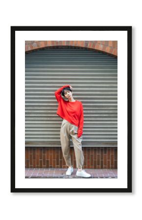 女性のファッションポートレート　ストリートスナップ