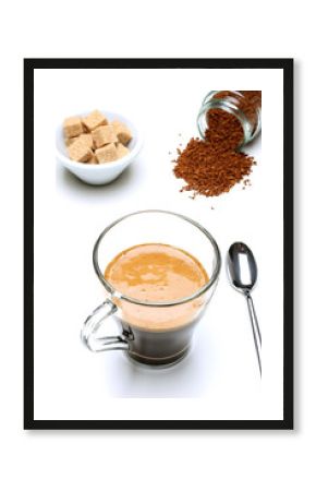 caffe solubile sfondo bianco
